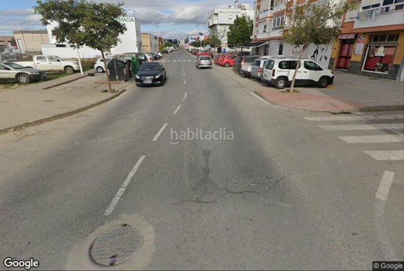 Foto 1a884f4c-d987-4c3d-965f-241cb512c602. Piso en La Banda - Campo de Fútbol Chiclana de la Frontera