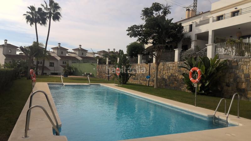 Foto 33bb3b78-43ce-4e5f-bd7d-d6ae4d840913. Casa a schiera con parcheggio piscina in Paraiso - Barronal Estepona