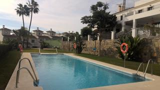 Semi detached house in UR DOS HERMANAS II (A) Ndup-