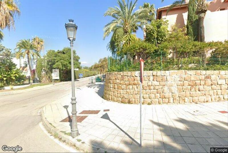 Foto 0bbc67fd-52c3-481b-a418-20ef650929e3. Flat with parking pool in Sotoserena Estepona