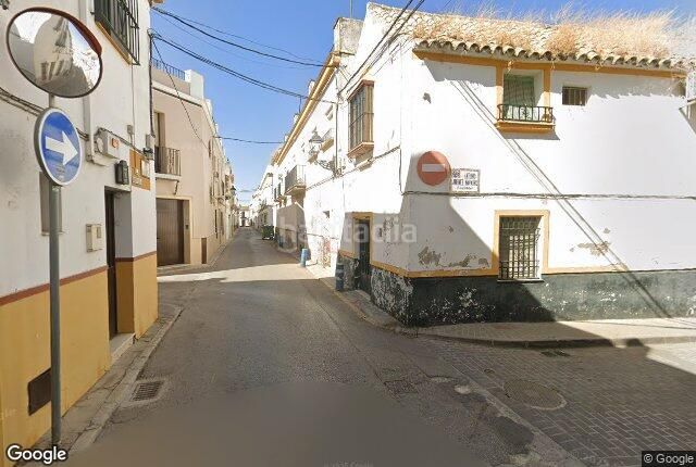Foto 7c59e994-356a-4a22-9eb8-8cd2cbd85b15. Casa adossada amb aparcament a Marchena