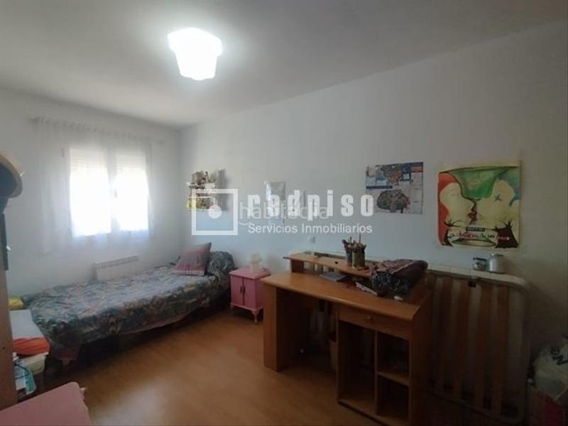 Foto 469dbbee-38fd-4e2d-b3c7-44cd04bb4665. Chalet en Yebra