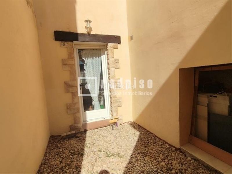 Foto a3b4cf11-203c-4c30-974c-b25e48505822. Chalet en Yebra