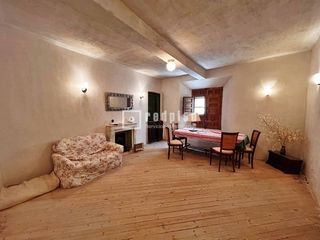 Casa en Salmer�n. Oportunidad de inversi�n en salmeron!