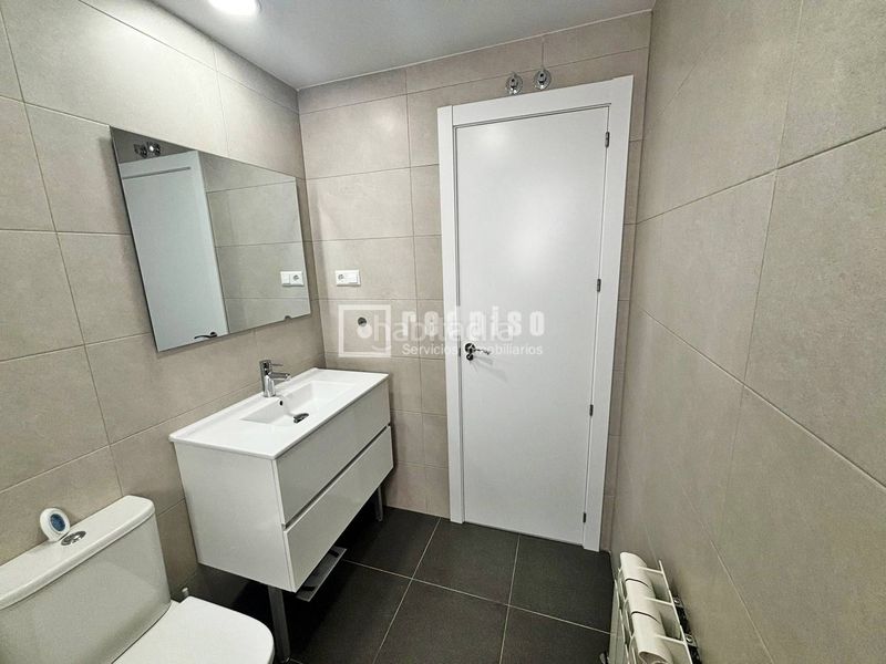 Foto 13adc975-6a7d-4b28-ba30-a287030a4fbd. Pis amb calefacció aparcament a Alovera