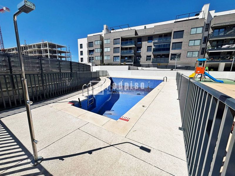 Foto 463240b9-680d-46f4-bb41-863aa8aaa1b2. Pis amb calefacció aparcament a Alovera