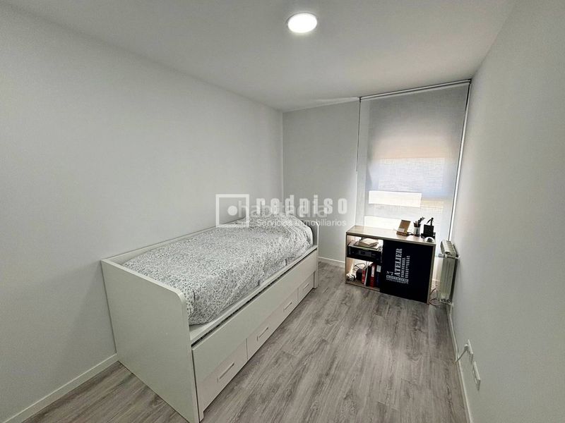 Foto 6ba23df6-b3da-42fc-b5d2-b530a9ce32c7. Pis amb calefacció aparcament a Alovera