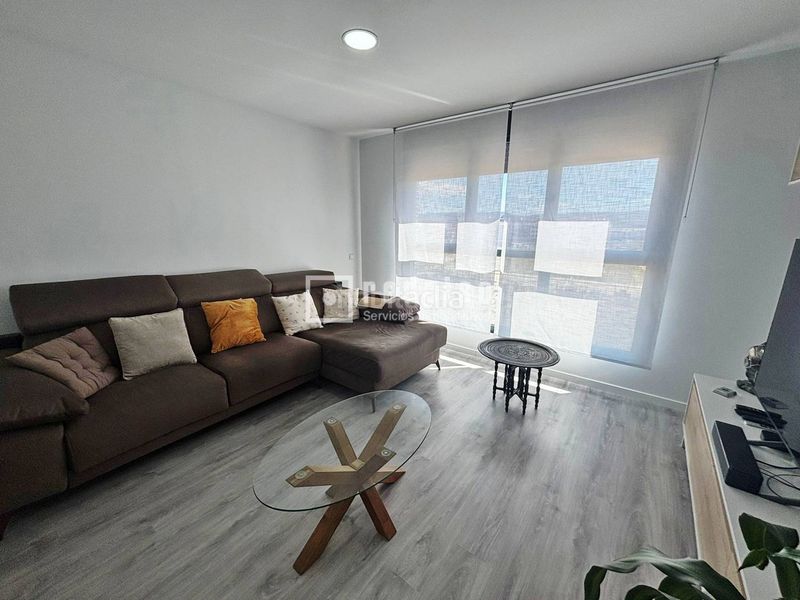 Foto 7759f602-ea5f-411b-912f-92a31bcb4021. Pis amb calefacció aparcament a Alovera