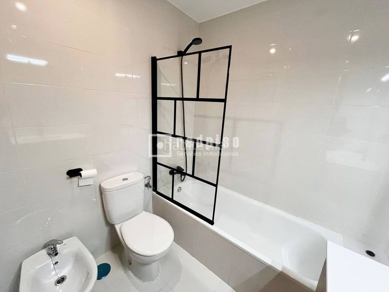 Foto 18655977-400f-4384-9afe-72beb2c1da0f. Location chalet avec chauffage parking dans Quer