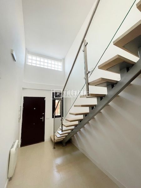 Foto 1c9f792a-3b91-4f20-8390-e17431fa4f73. Location chalet avec chauffage parking dans Quer