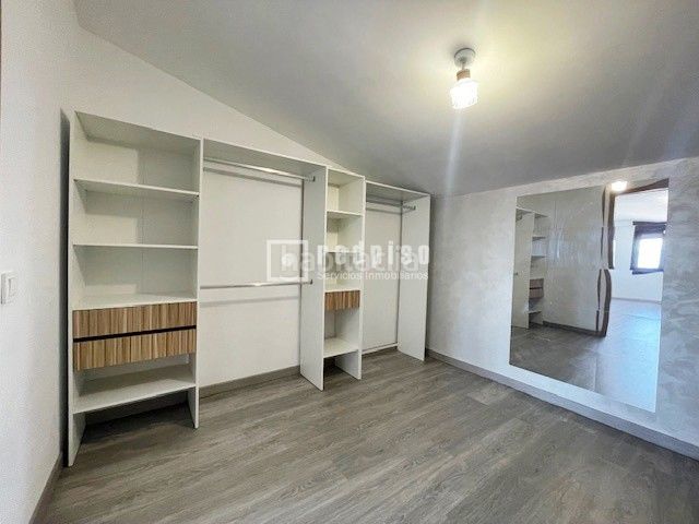 Foto eee8db32-d764-43ab-af35-0c2ac7eb7c93. Location chalet avec chauffage parking dans Quer