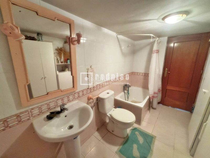 Foto 254f506a-d6fe-44e1-b1a3-fe880c537622. Casa amb calefacció aparcament a Arbancón