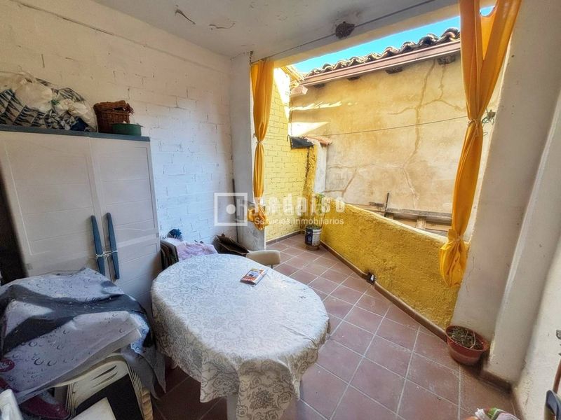 Foto 3fd43b01-7c17-4a51-ab70-f07a535fb315. Casa amb calefacció aparcament a Arbancón