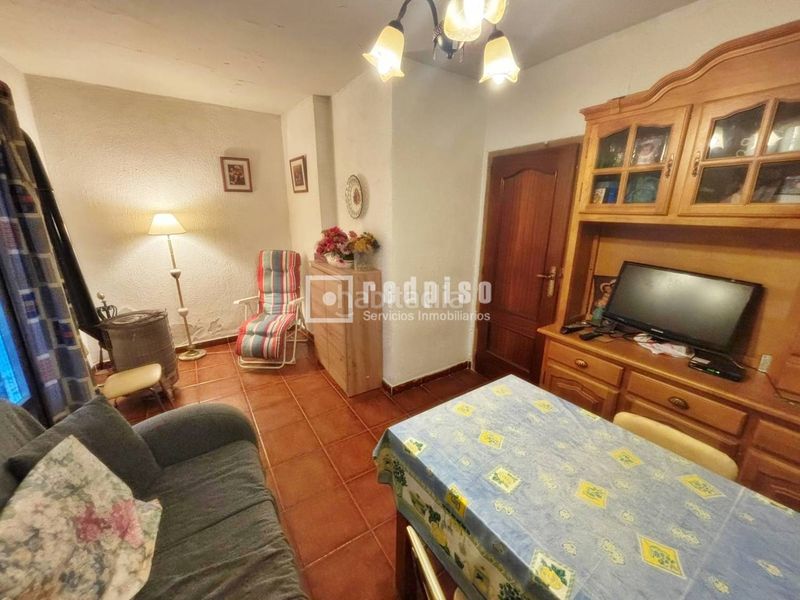 Foto 84b520cc-f592-4662-a652-17510946fd0b. Casa amb calefacció aparcament a Arbancón