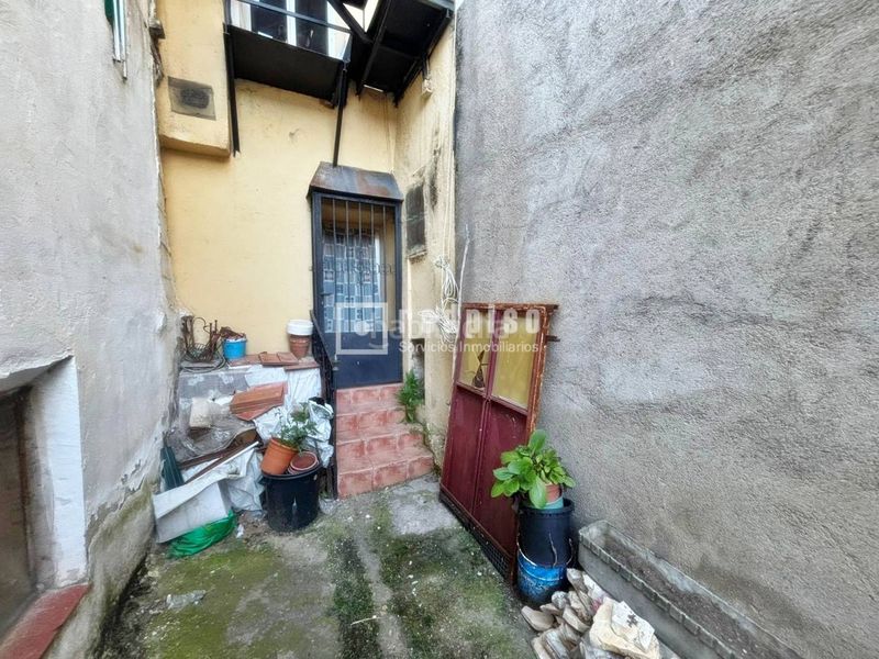 Foto ead96188-22e3-4b95-bfac-900514b9c726. Casa amb calefacció aparcament a Arbancón