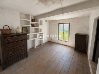 Casa en Moratilla de los Meleros. Opotunidad de inversi�n en moratilla de los meleros!
