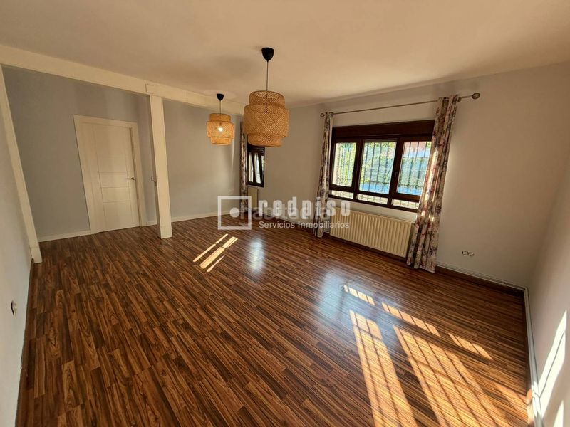 Foto 9214f427-7fa7-4a04-a08d-aa406b58dccc. Casa en Alovera