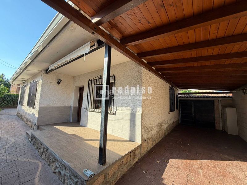 Foto bca5f40f-11ce-4d36-ab6b-a6f319a4b593. Casa en Alovera