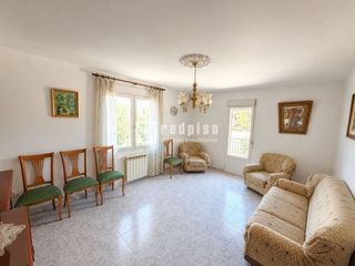 Casa en Marchamalo. Bienvenido a una excelente oportunidad en marchamalo!
