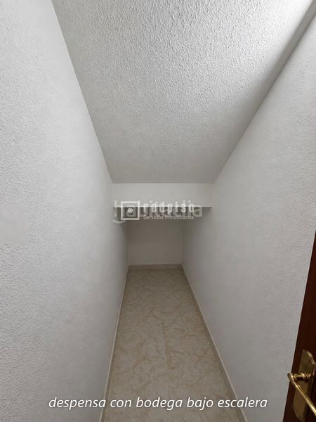Foto eae9c3b5-159a-4a61-9520-63303792d8a1. Casa con riscaldamento parcheggio in Uceda