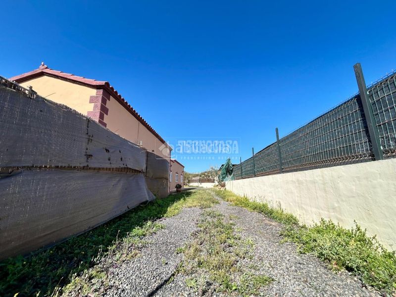 Foto a351f730-20ac-4b40-8d03-500d67428c57. Casa amb aparcament a Tesejerague Tuineje