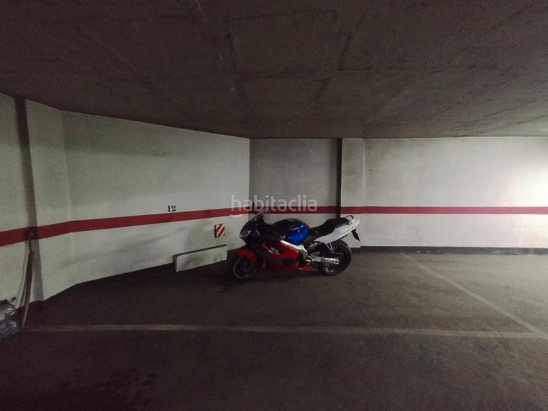 Foto 65aef949-a067-48fb-ad42-c4b98c1dbf35. Aparcament cotxe a Centro Mutxamel