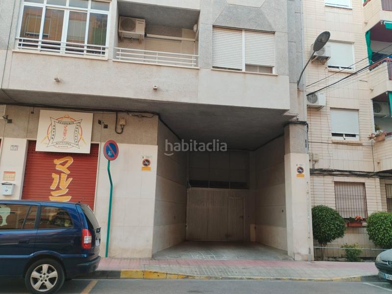 Foto 6e8e562c-7731-4086-a3ac-0b3fb094c3d0. Aparcament cotxe a Centro Mutxamel