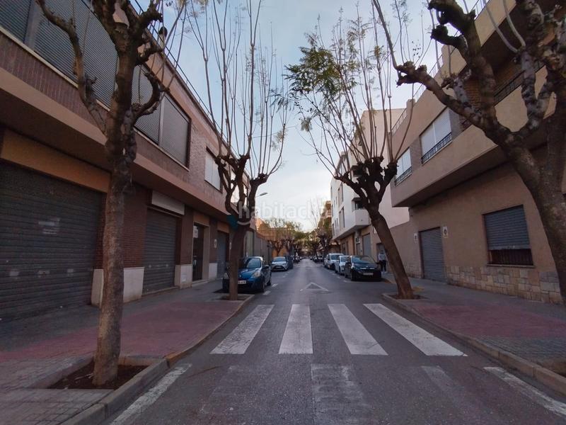 Foto ccbab40a-ff75-44cf-999c-3d7b493fa74e. Aparcament cotxe a Centro Mutxamel