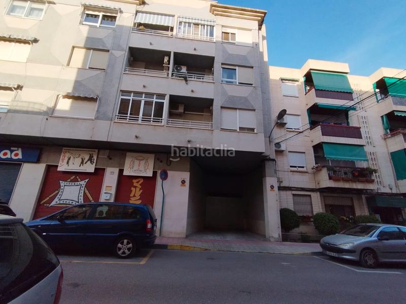 Foto e4e4d73d-f5f2-4695-b989-8f271d227694. Aparcament cotxe a Centro Mutxamel