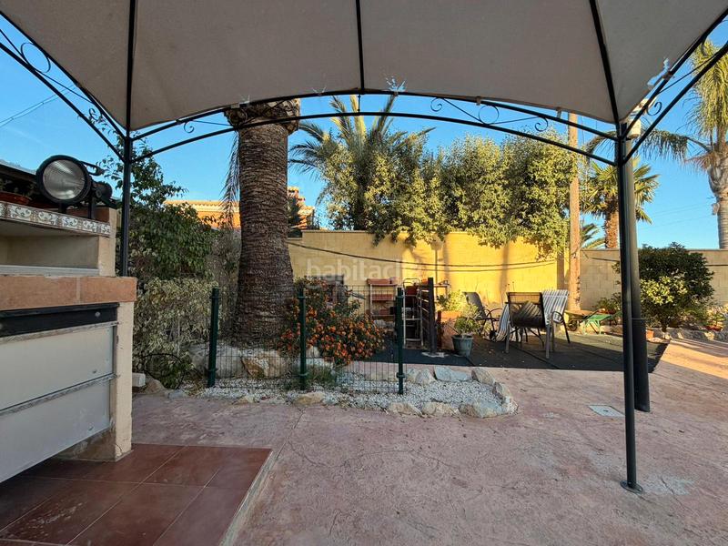 Foto 93b8241c-3e1e-40f0-acb1-bda745a84379. Casa amb aparcament piscina a Bonalba-Cotoveta Mutxamel