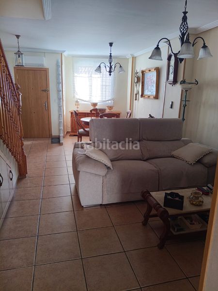 Foto 0969d293-f655-4575-bfad-3a35f9f16b06. Casa adossada amb aparcament a Aigües