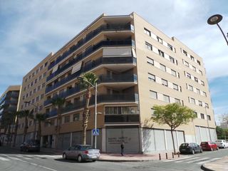Rent Flat in Norte. Piso en alquiler san vicente