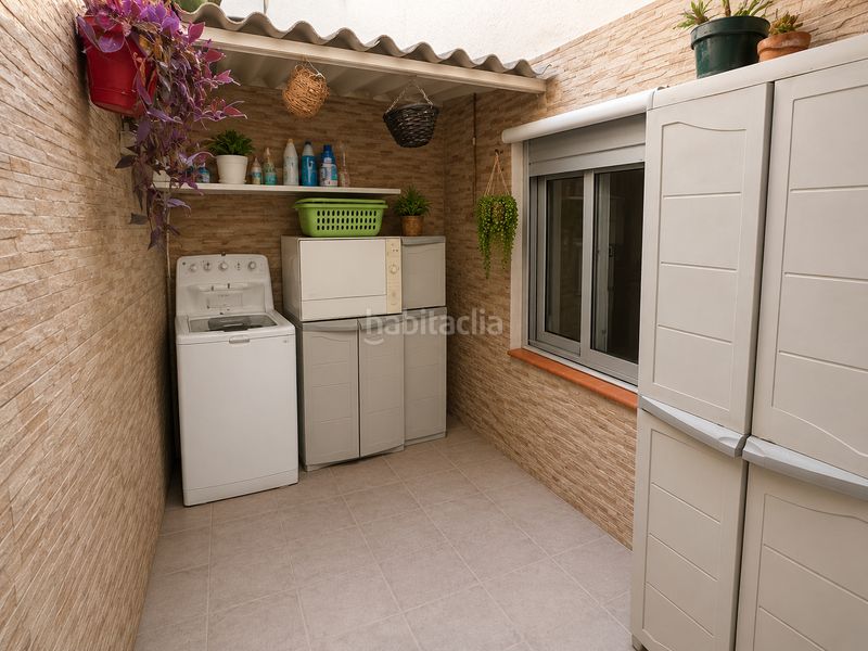 Foto 5d006b54-4102-4a86-ac0a-025a981d3717. Planta baixa a Benalúa Alicante