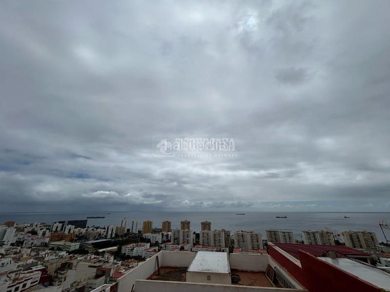 Foto 548e9f5a-5533-4513-a7cf-60fdd552aed9. Casa pareada casa en venta en las palmas de gran canaria en Palmas de Gran Canaria (Las)