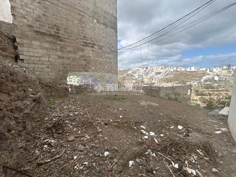 Foto 02e3b357-9de6-4082-a13d-829111170287. Terreny residencial a Carretera del Centro Palmas de Gran Canaria (Las)