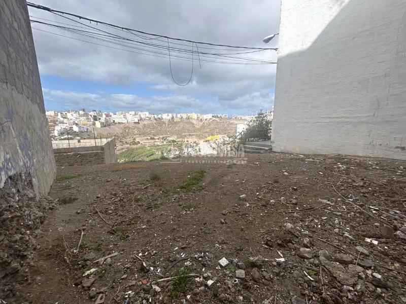 Foto 1d0f0deb-b69f-471e-9659-99ae74b9ef4b. Terreny residencial a Carretera del Centro Palmas de Gran Canaria (Las)