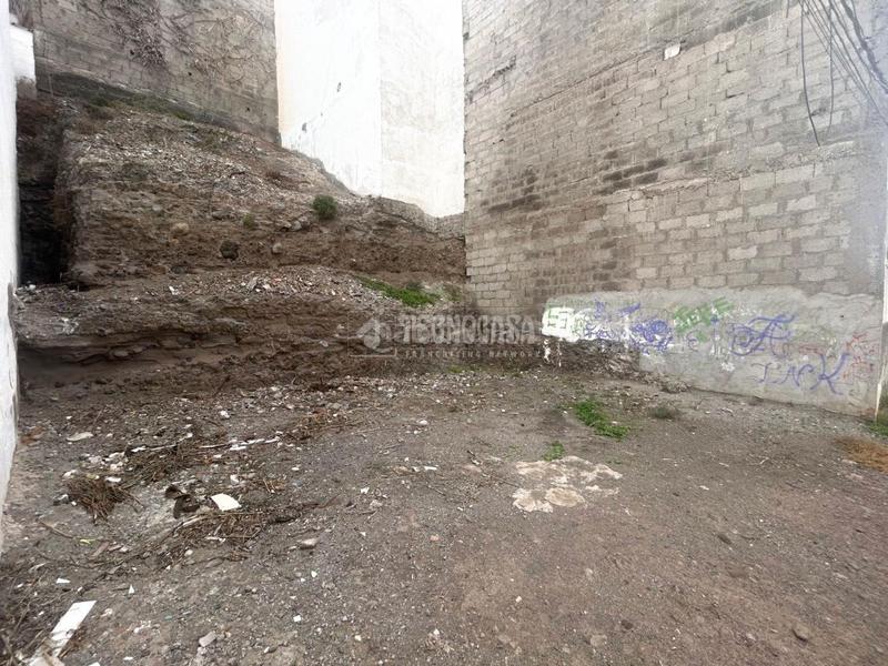 Foto cabd56c9-9cdb-4016-9c28-eb2e1ad770ec. Terreny residencial a Carretera del Centro Palmas de Gran Canaria (Las)