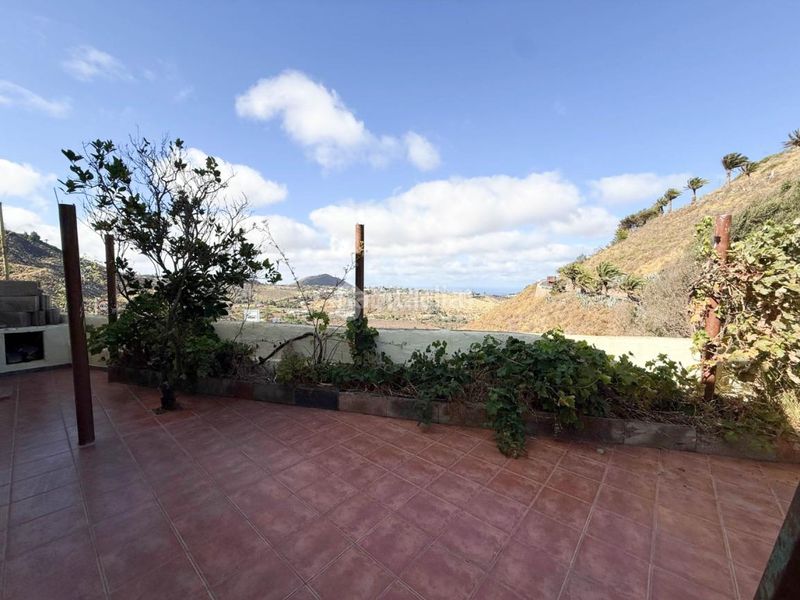 Foto 5a62473e-84c0-4ac6-a2bd-b6e61be72253. Casa aparellada a Los Alvarados - Fuente los Berros - Bandama Santa Brígida