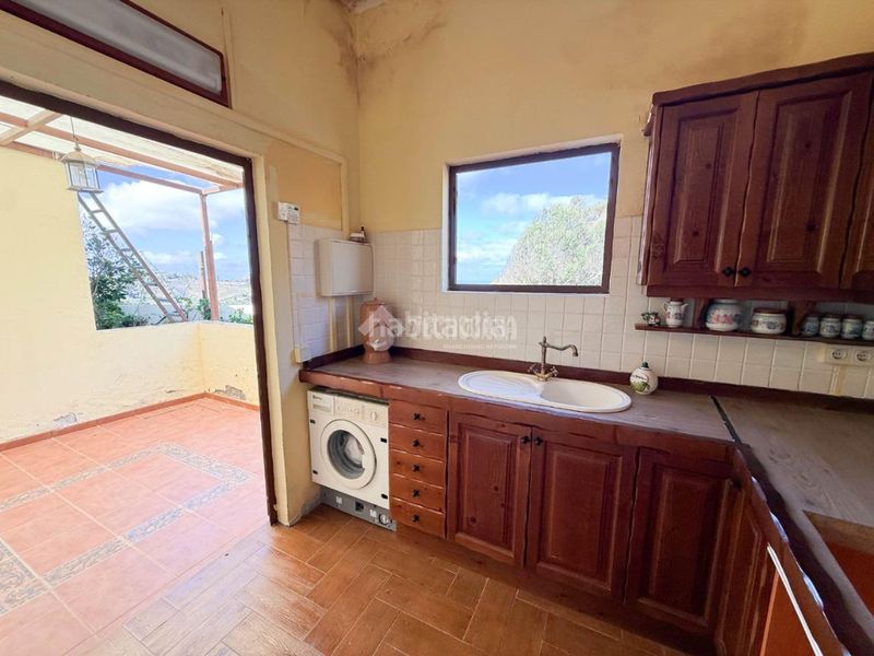 Foto f06301ae-4d38-4bb1-9340-44e2812b9e26. Casa aparellada a Los Alvarados - Fuente los Berros - Bandama Santa Brígida