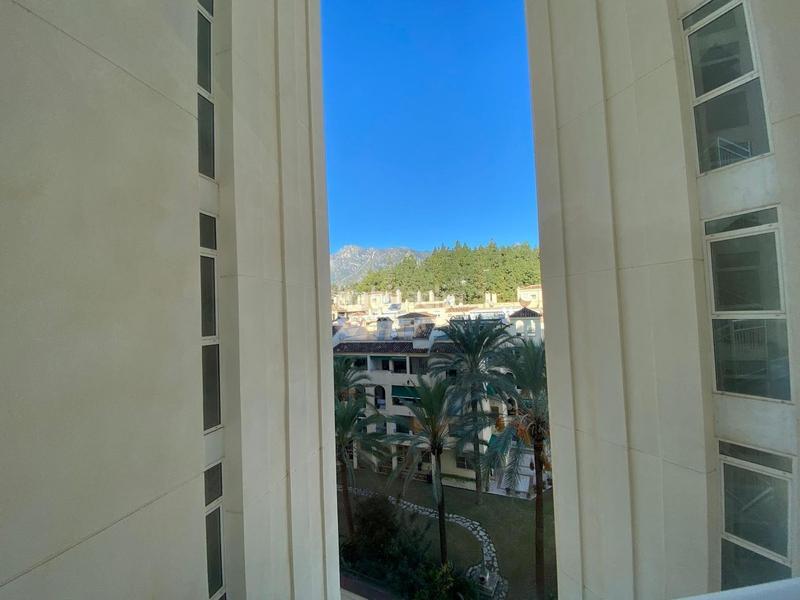 Foto bb193d10-2212-48d4-8ac8-4767fea35590. Piso en Ricardo Soriano Marbella