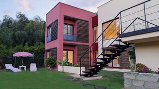Casa en Los Flamingos. Villacasa independiente en benahibis