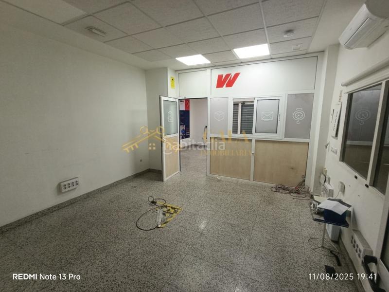 Foto 6d5a4410-2dda-49de-90eb-318df5c9c20e. Alquiler local comercial alquiler local comercial de 250 metros zona centro caceres en Cáceres