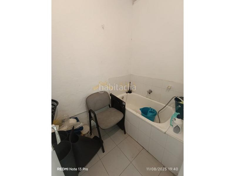 Foto ef6f758e-65fd-4f51-9650-c5f5859e8432. Alquiler local comercial alquiler local comercial de 250 metros zona centro caceres en Cáceres