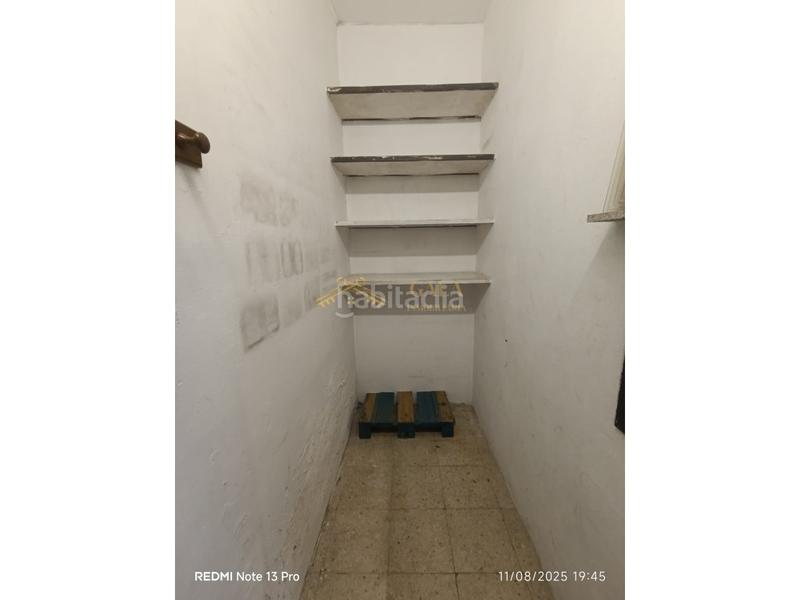 Foto fe8aec2e-9b57-49e4-910d-ea996ade36f6. Lloguer local comercial a Ruta de la Plata Cáceres