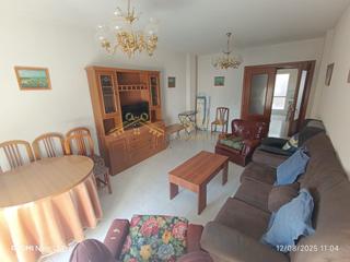 Location Appartement à Casco Antiguo. Alquiler piso estudiantes trabajadores 4 habitaciones zona plaza