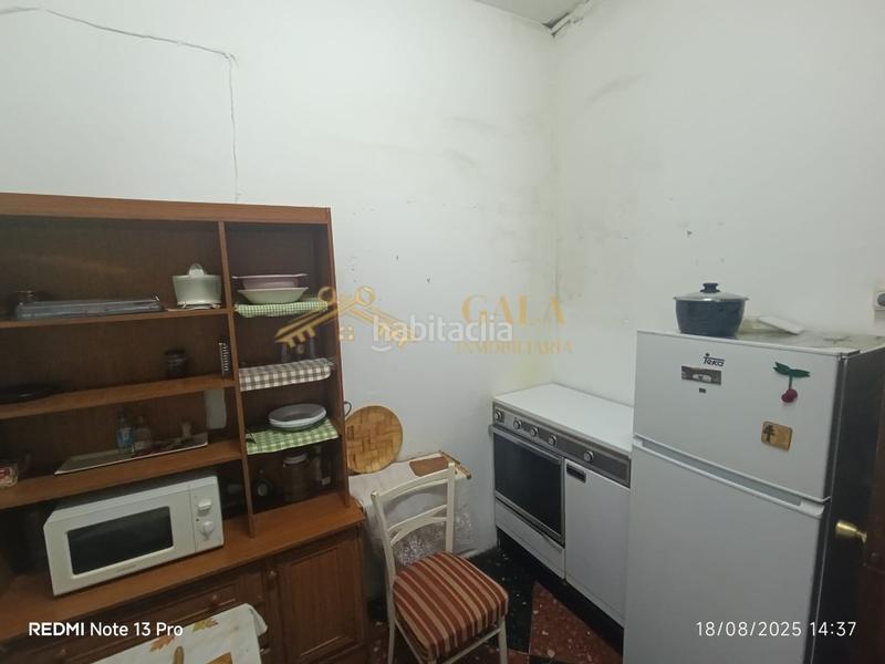 Foto 6759d37b-2b25-4cc8-b4b9-77a50404bbd0. Alquiler local comercial alquiler local comercial de unos 200 metros zona Centro caceres en Cáceres