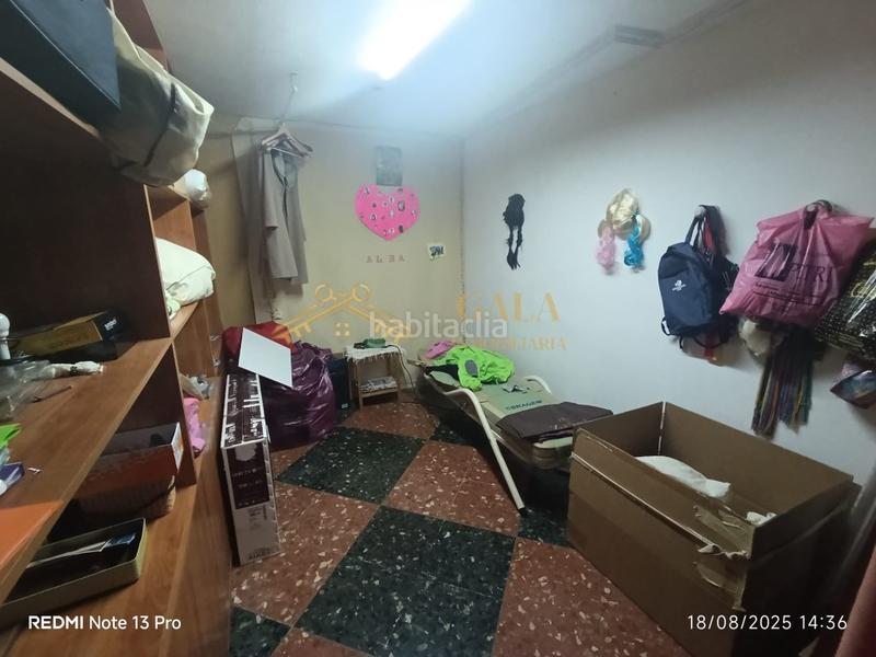 Foto 8fa171af-9ab6-46db-bbd0-be453a50120d. Alquiler local comercial alquiler local comercial de unos 200 metros zona Centro caceres en Cáceres