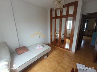 Alquiler Piso en Centro. Alquiler piso estudiantes 4 habitaciones zona moctezuma caceres