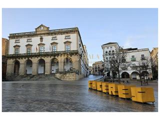 Lloguer Local Comercial a Centro. Alquiler local comercial zona centro