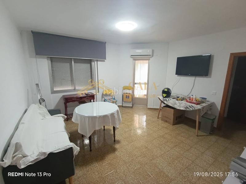 Foto 4a26b1ca-8e73-43d1-a327-35ba5e203537. Alquiler piso alquiler piso estudiantes 3 habtiaciones caceres en Cáceres